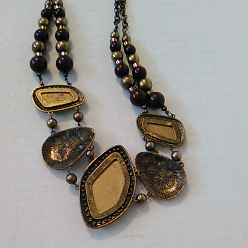 Nwt Leopard necklace set - Picture 6 of 8